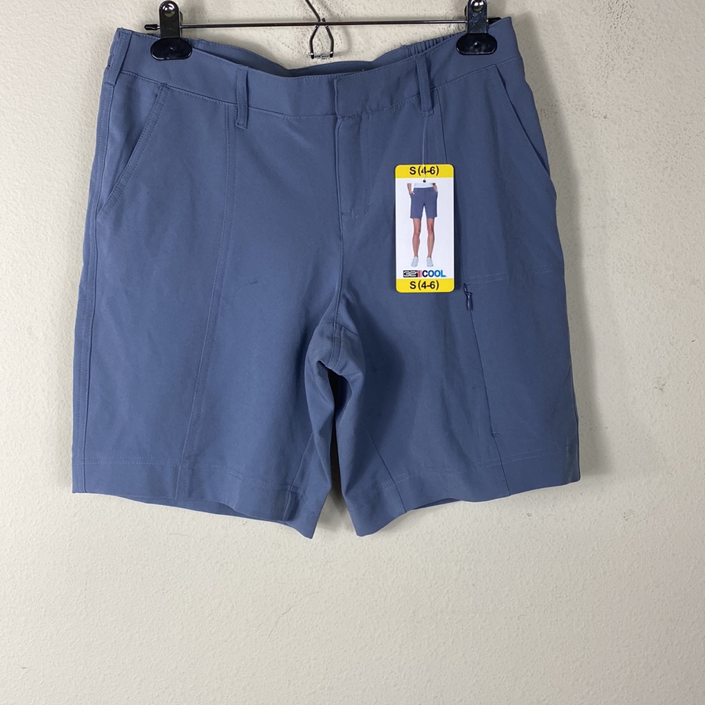32 Cool Cargo Shorts In Bluestone Gray. Size 4-6.